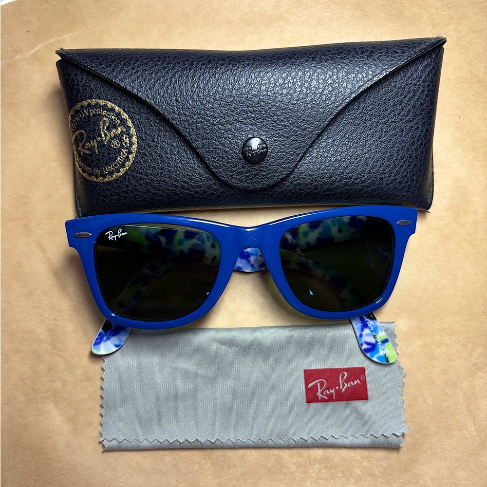 RayBan Wayfarer sunglasses Special Edition #1 EUC